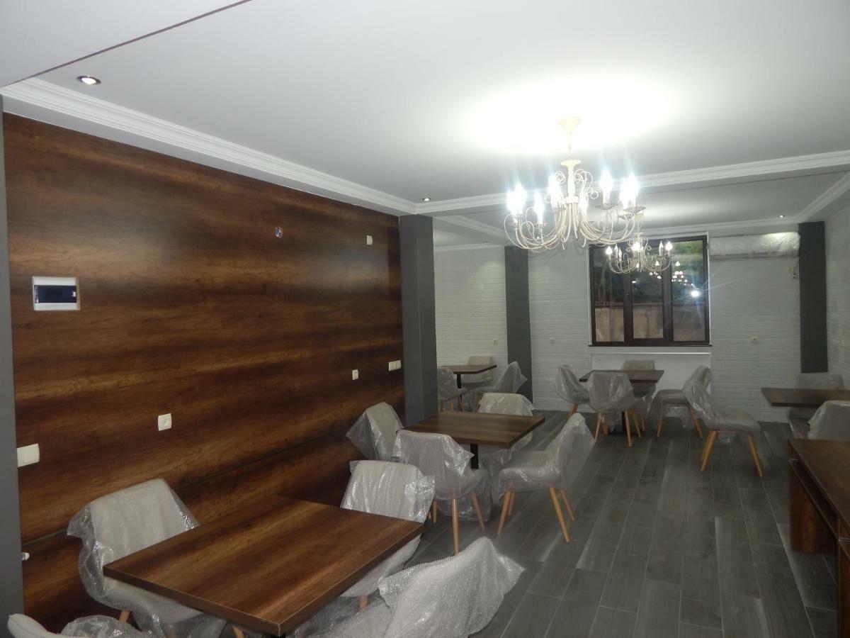 Hotel My House Batumi Exterior foto
